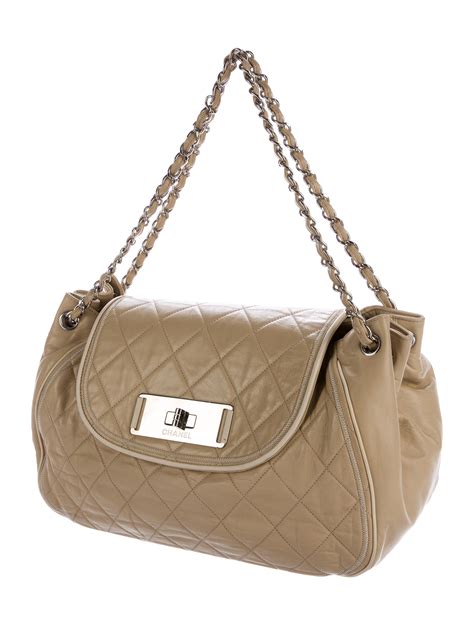 chanel east west handbag.